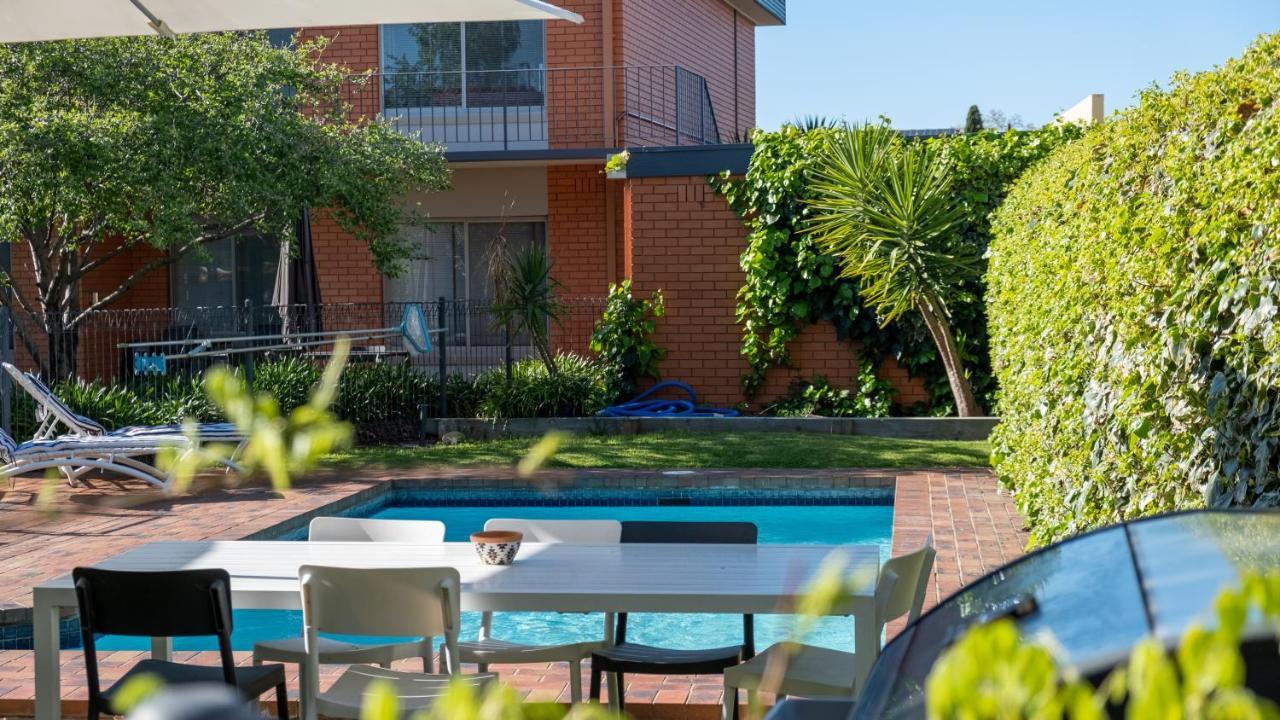 Parkview Motor Inn And Apartments Wangaratta Luaran gambar
