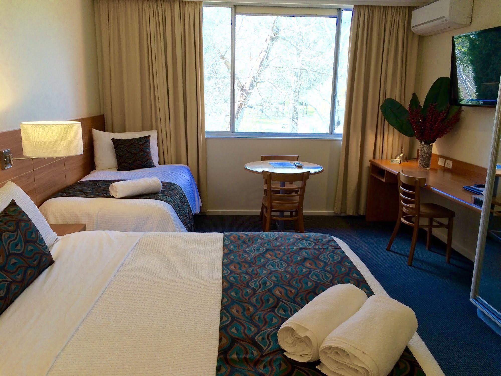 Parkview Motor Inn And Apartments Wangaratta Luaran gambar