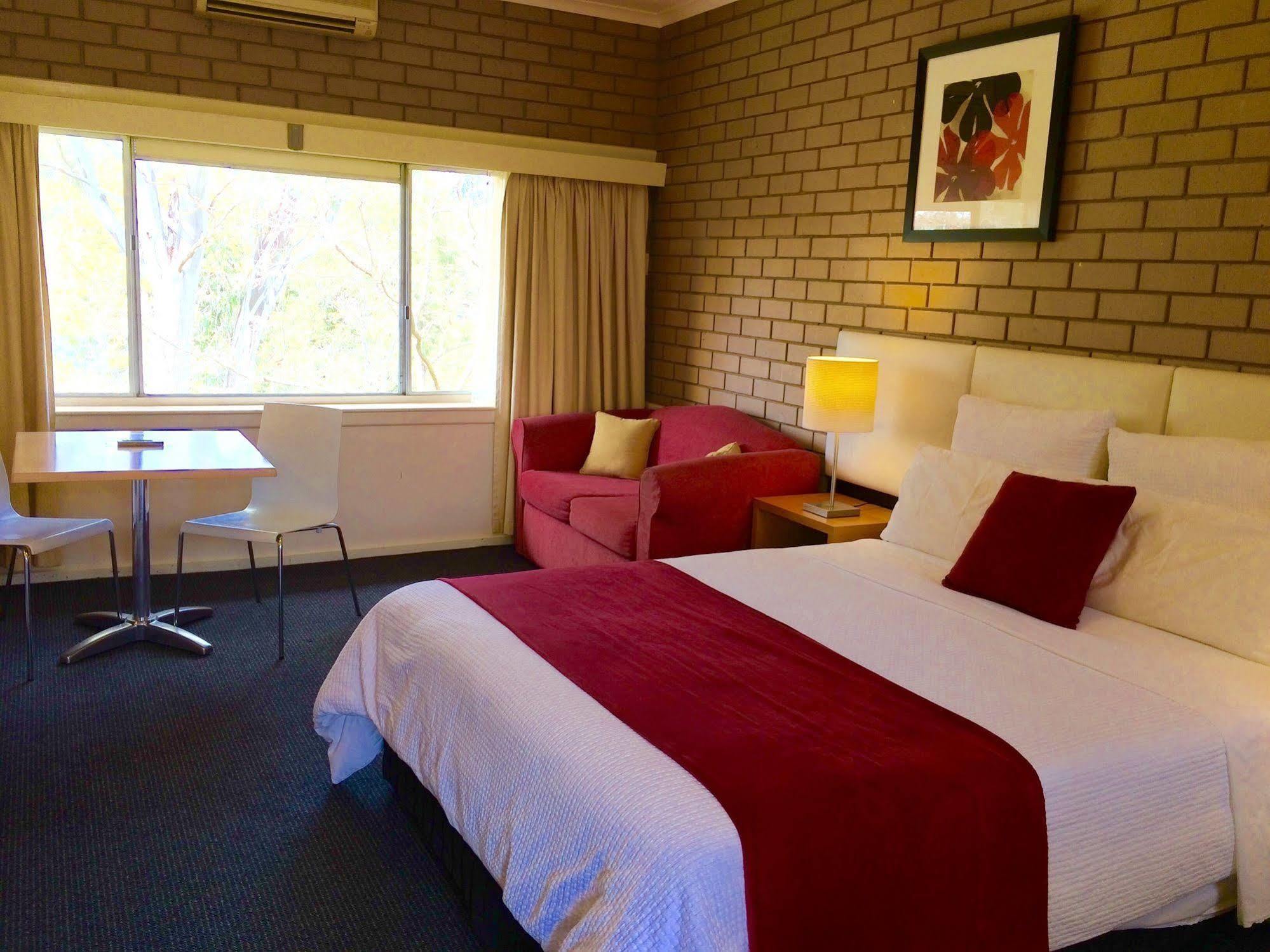 Parkview Motor Inn And Apartments Wangaratta Luaran gambar